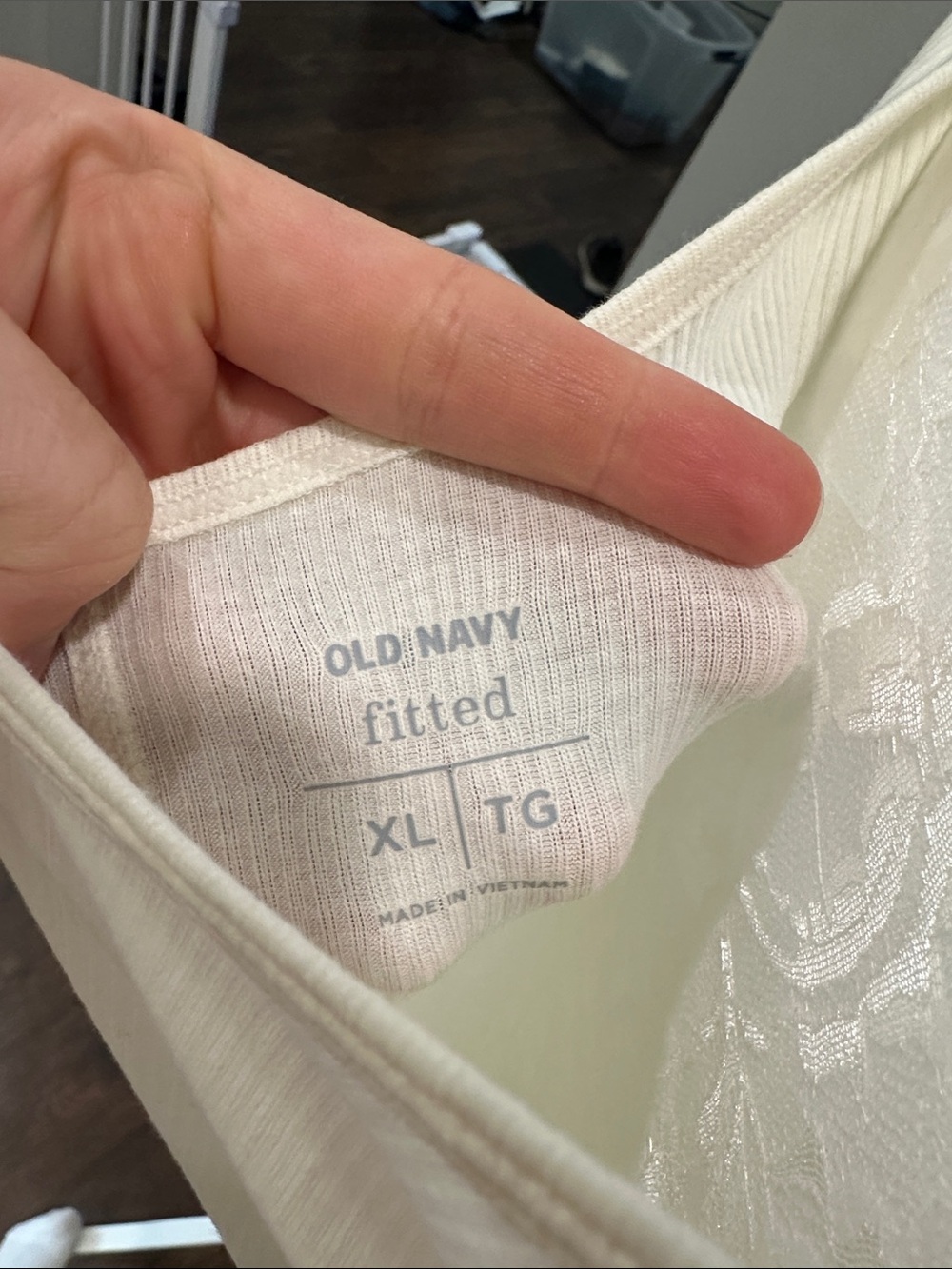 Old Navy Ivory Ribbed Button-Front Tank Top - Picture 2 of 3